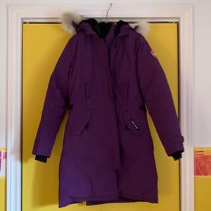 Canada Goose Kensington winter parka. Plum. Women’s L